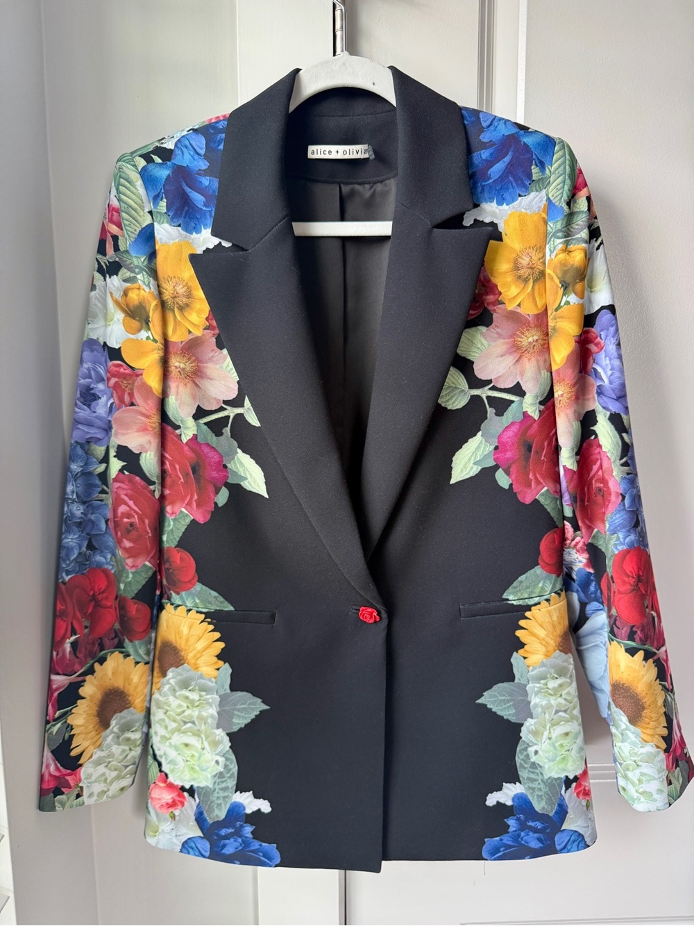 Alice + Olivia Black Floral Blazer